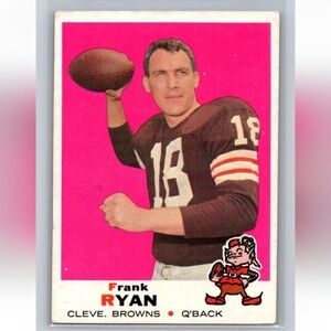 1969 Topps #140 Frank Ryan - Cleveland  Browns